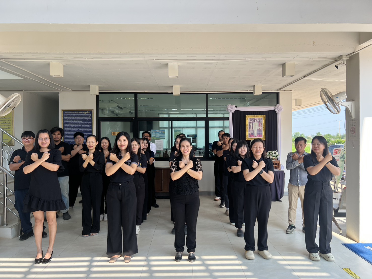 title - สำนักงานการปฏิรูปที่ดินจังหวัดพิษณุโลก ส.ป.ก.พิษณุโลก ประกาศเจตนารมณ์เป็นองค์กรคุณธรรมต้นแบบ ประจำปีงบประมาณ พ.ศ. 2569  และแสดงออกเชิงสัญลักษณ์ ในการต่อต้านการทุจริตและนโยบาย No Gift Policy